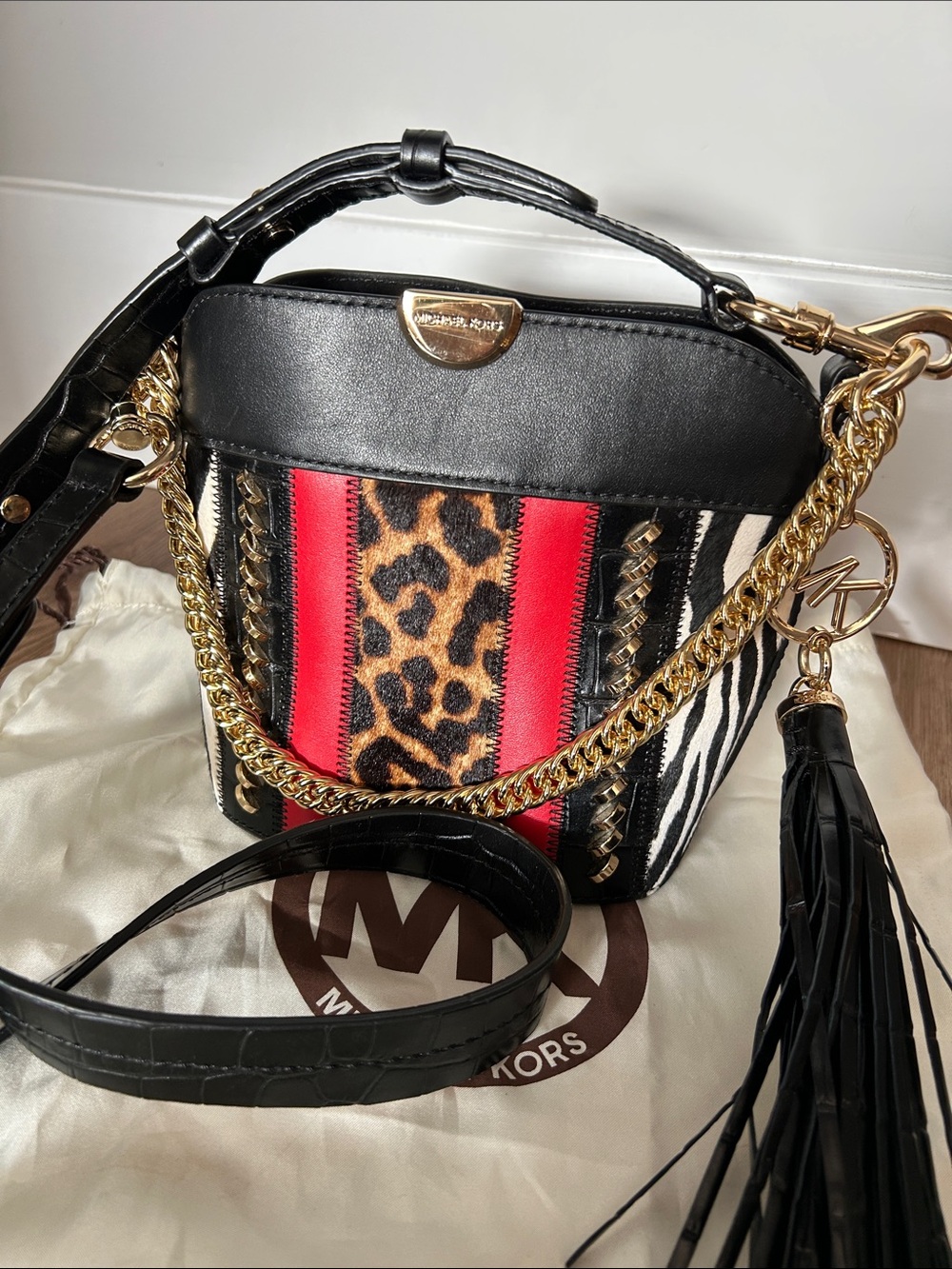 Michael Kors Black Leopard-Accent Crossbody Bucket Bag
